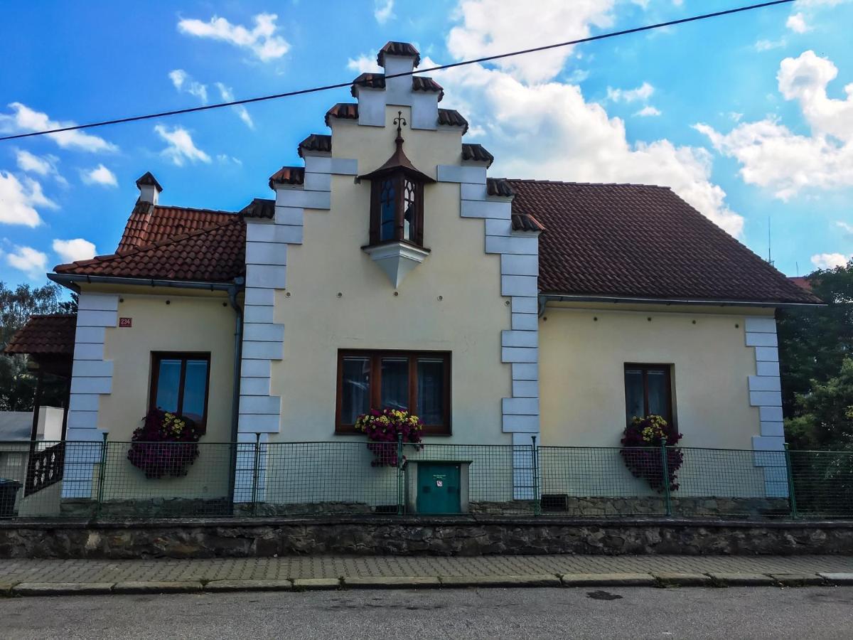 Apartman V Zahradni Prachatice Buitenkant foto
